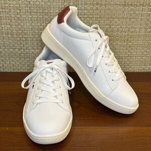NWOT Ben Sherman Hampton Low Court Sneakers Classic White Faux Leather 10
